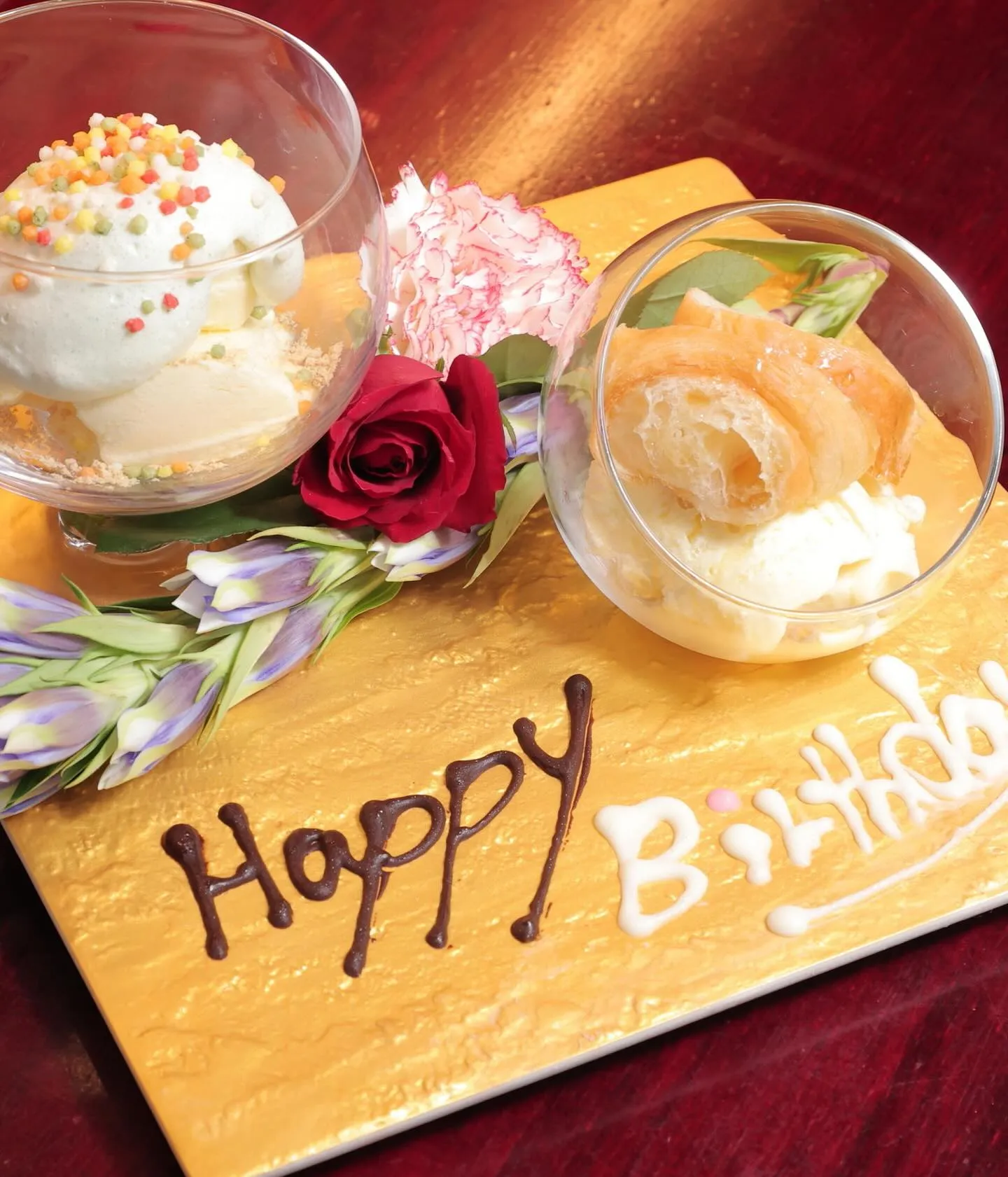 昨日は誕生日のお客さんや外国のお客さん