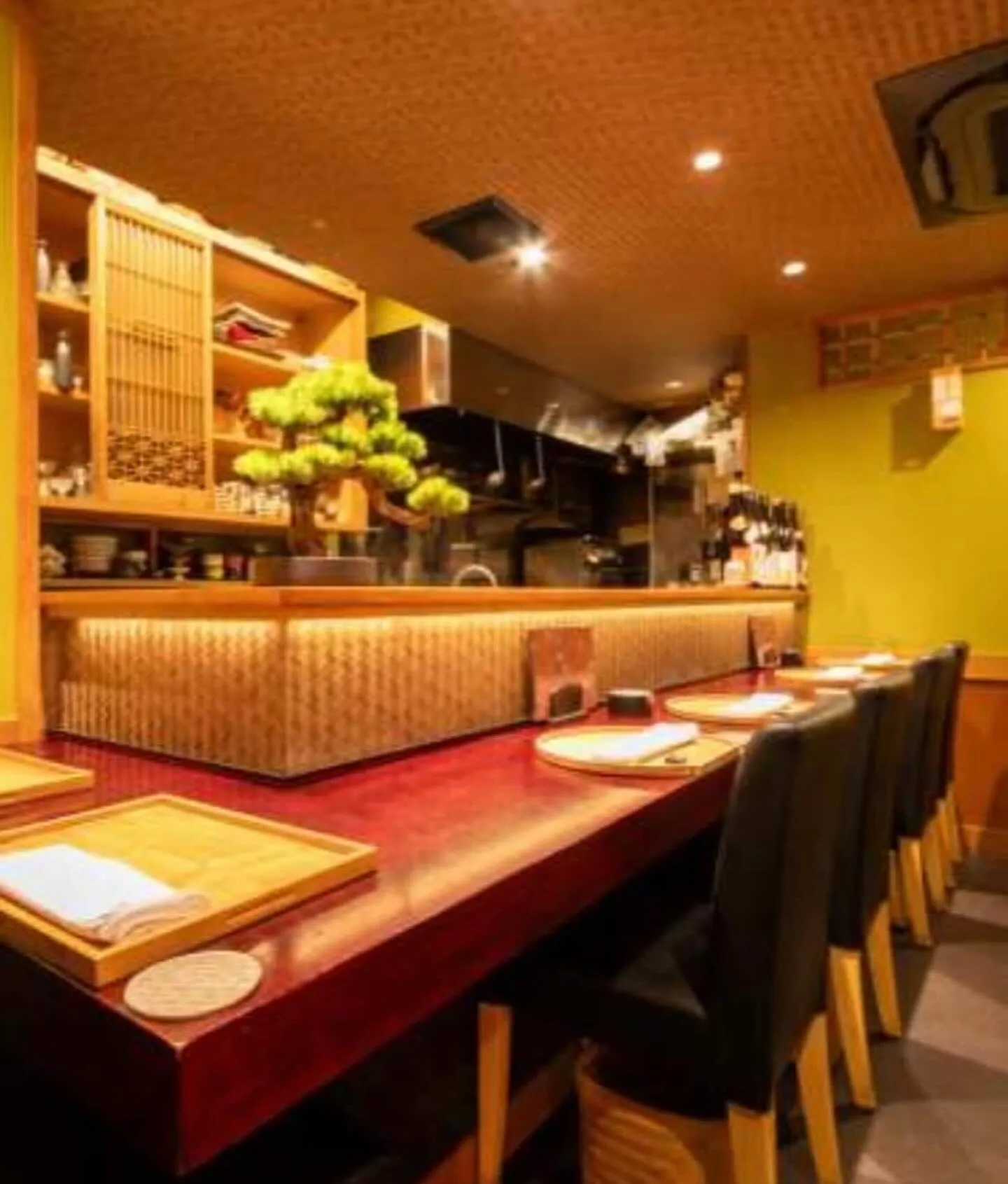 昨日は誕生日のお客さんや外国のお客さん